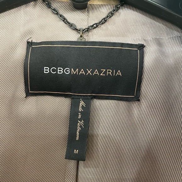 Camel wool coat. - Picture 4 of 6